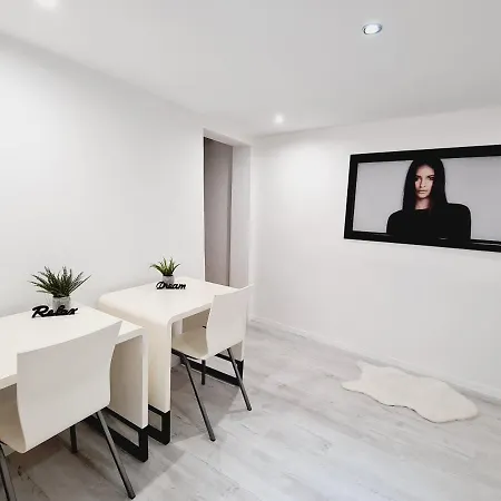 House For Rent 아파트 코페르