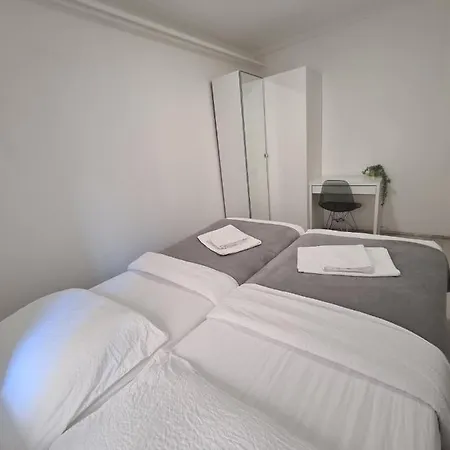 House For Rent 코페르
