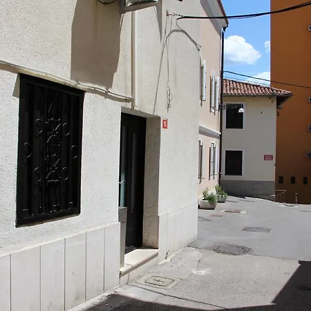 Apartment House For Rent